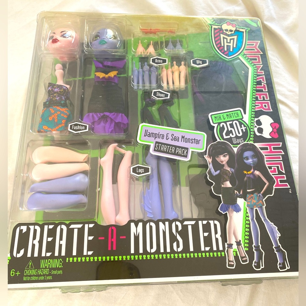 Monster High Create-a-Monster Collectible 2011
